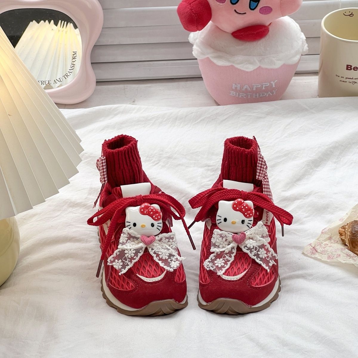 New Sanrio Hello Kitty Girls C - Badminton Junior avaliação e preço